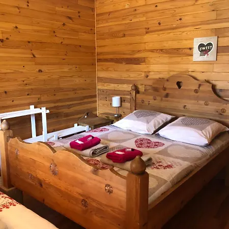 Camping, De Plein Air Les Cariamas Kamp alanı