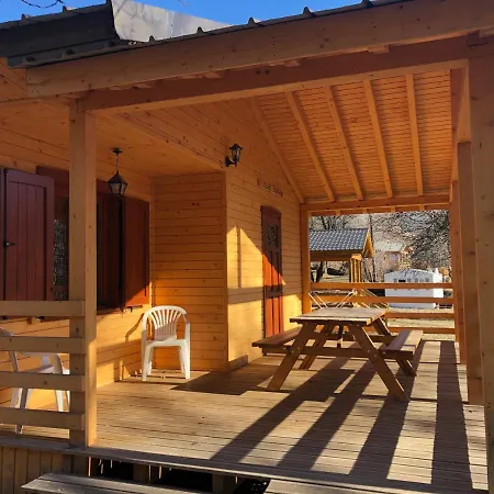 Camping, De Plein Air Les Cariamas 3* Chateauroux-les-Alpes