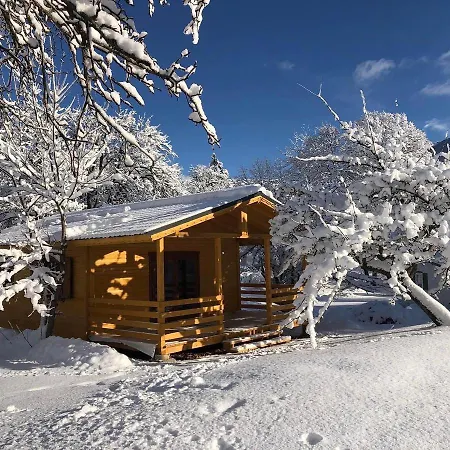Camping, De Plein Air Les Cariamas Kamp alanı