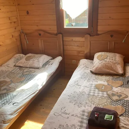 Camping, De Plein Air Les Cariamas Kamp alanı