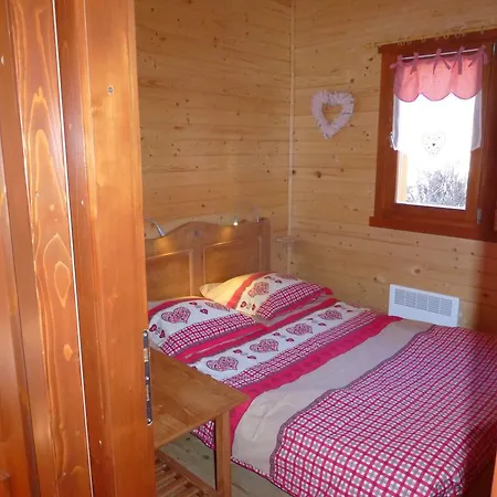 Kamp alanı Camping, De Plein Air Les Cariamas Chateauroux-les-Alpes