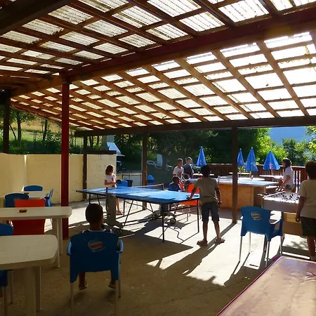 Camping, De Plein Air Les Cariamas Kamp alanı Chateauroux-les-Alpes